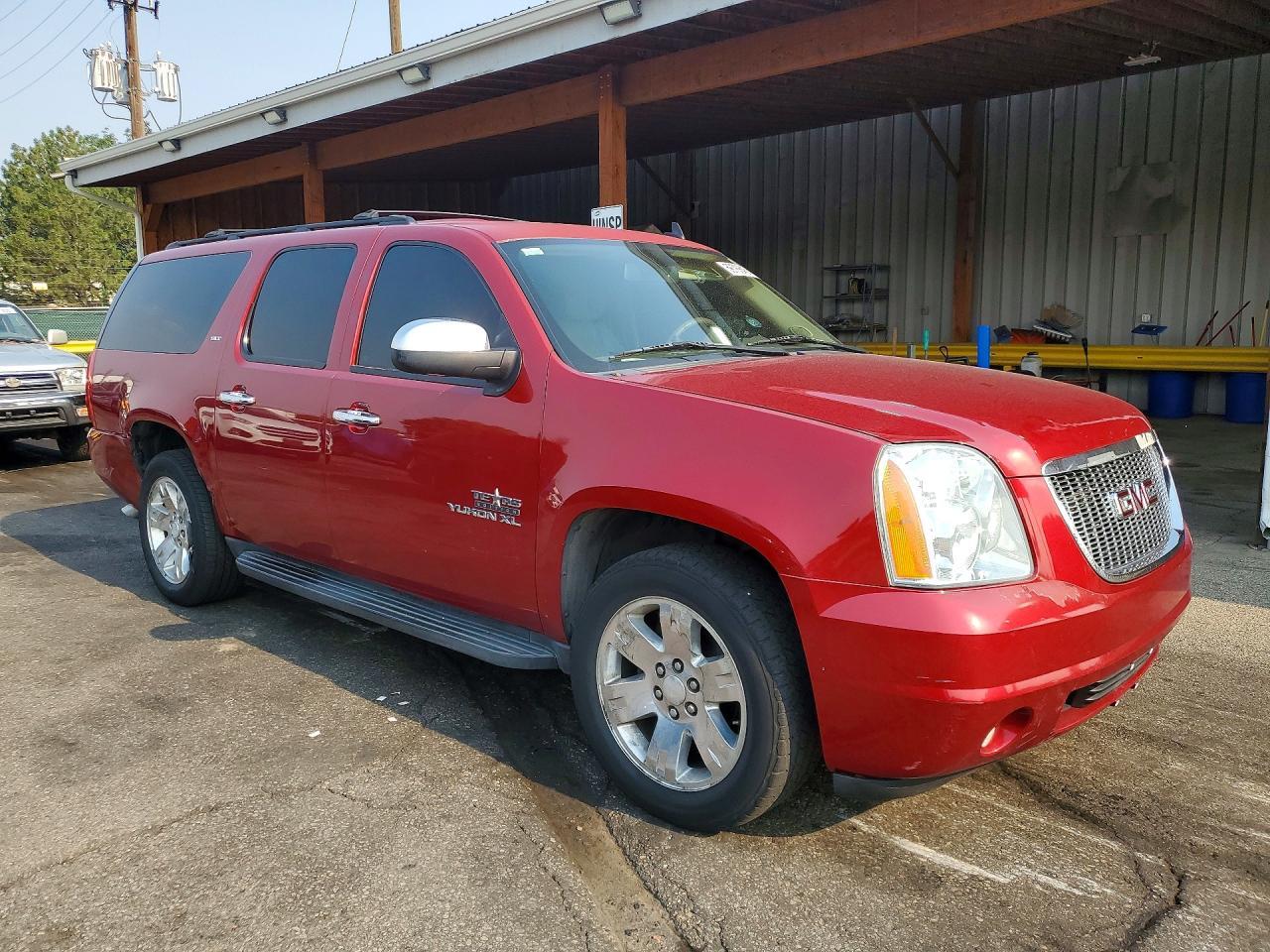 2014 GMC Yukon Xl C1500 Slt - zdjęcie 4