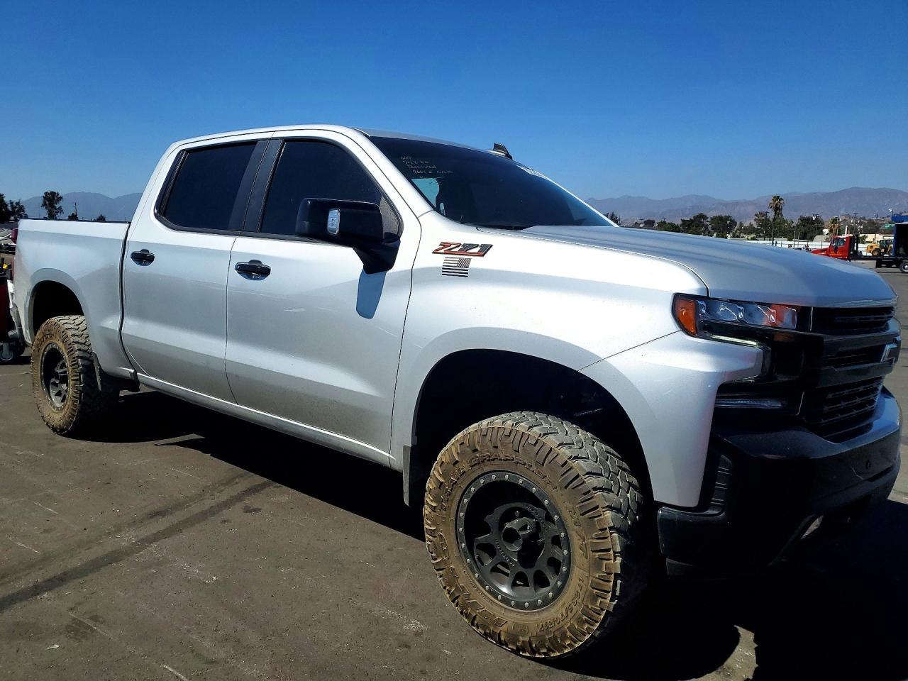 2022 Chevrolet Silverado Ltd K1500 Lt Trail Boss - zdjęcie 4