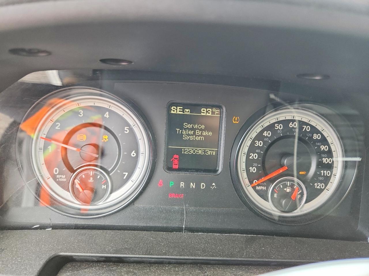 2016 Ram 1500 Slt - zdjęcie 9
