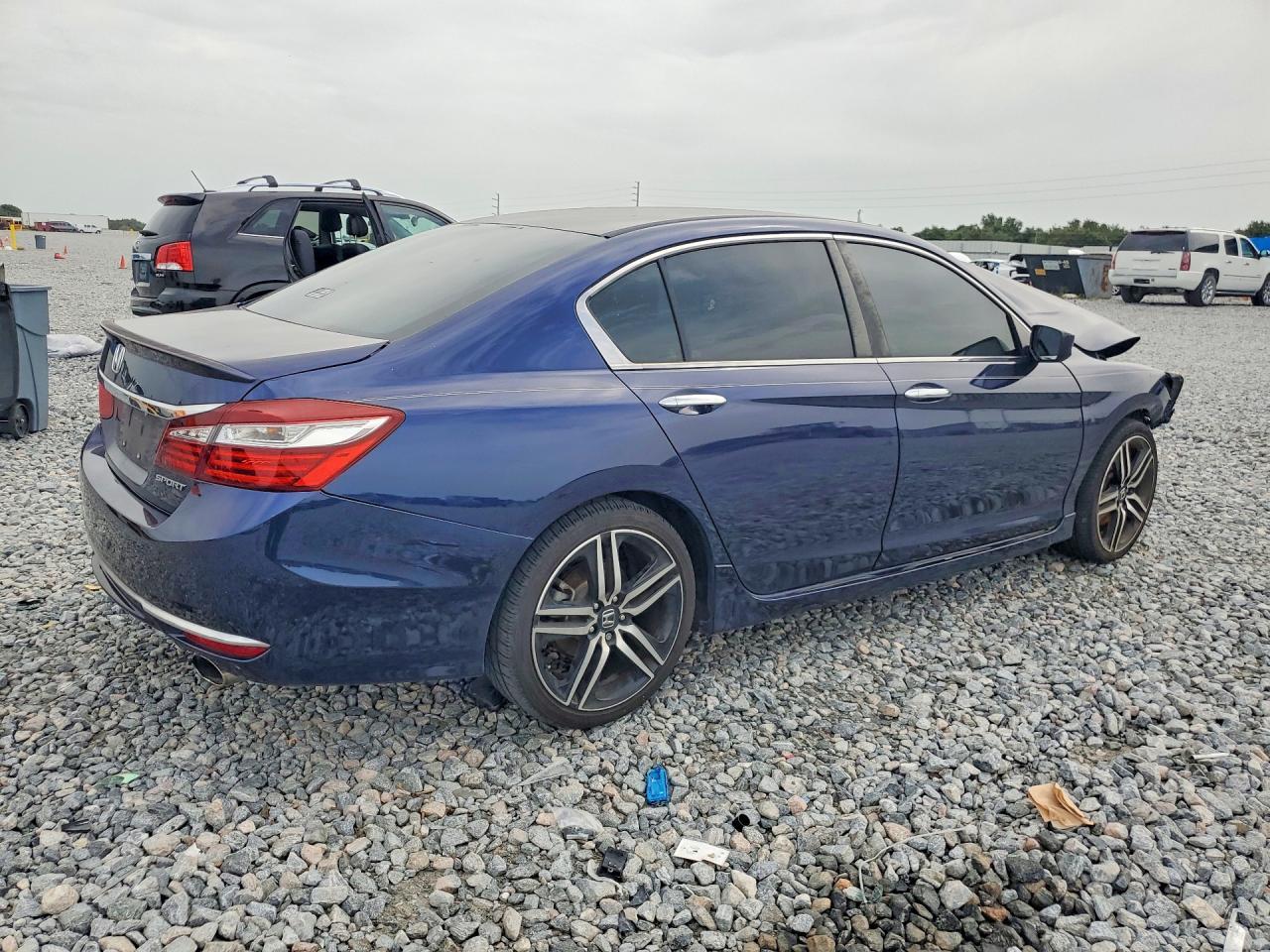2017 Honda Accord Sport - zdjęcie 3