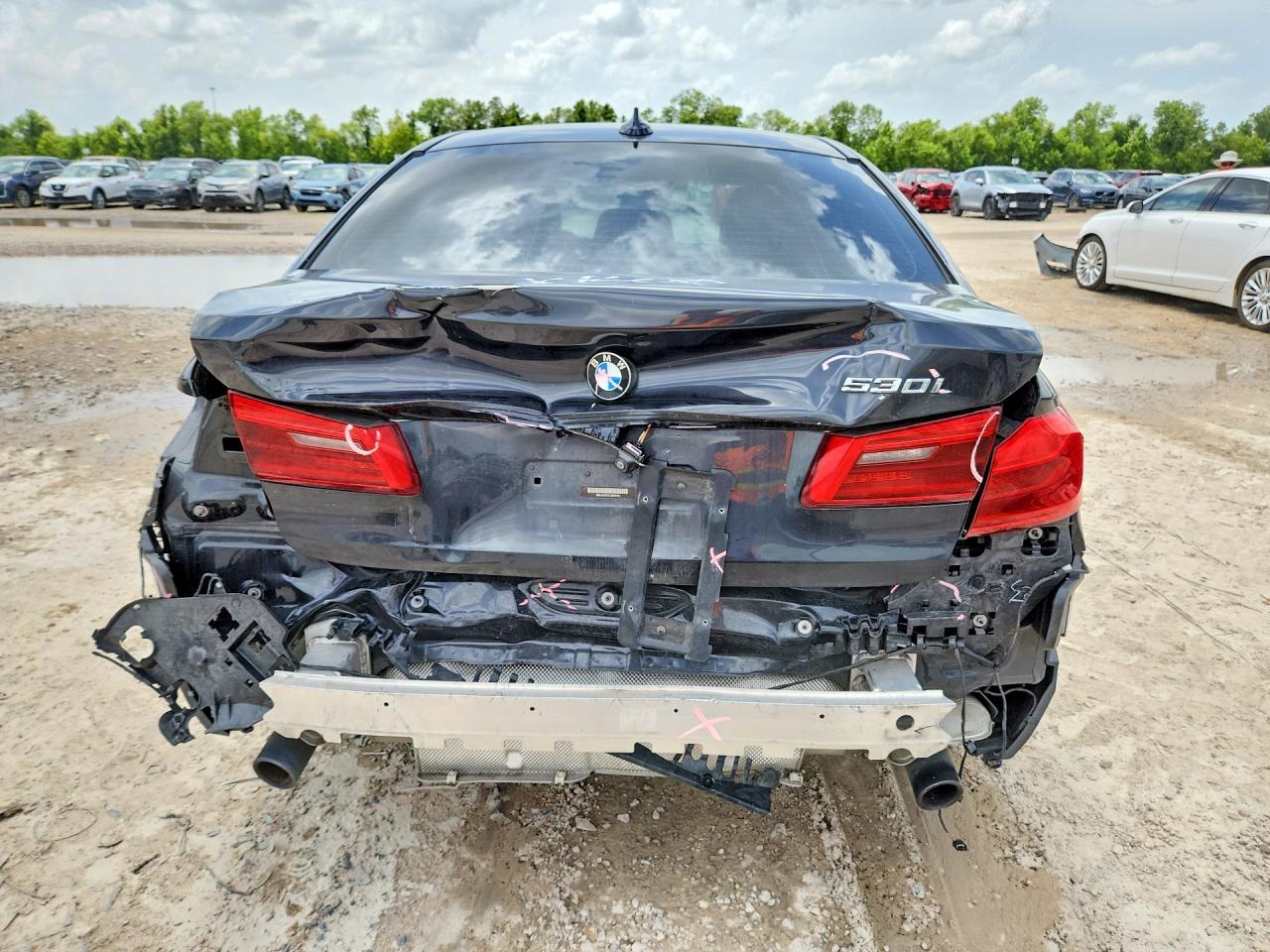 2018 BMW 530 I - zdjęcie 6