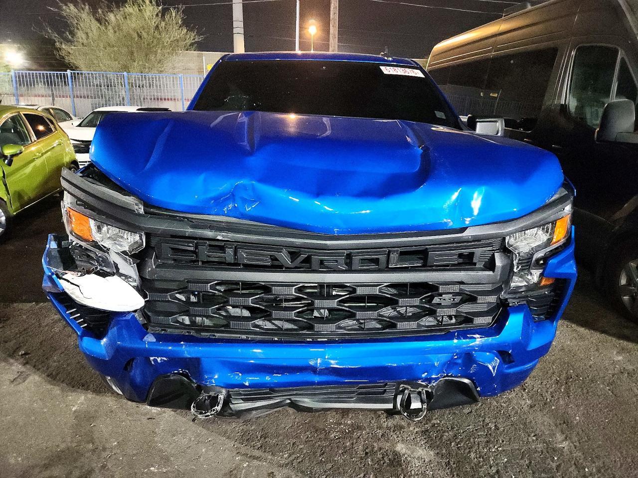 2024 Chevrolet Silverado C1500 Custom - zdjęcie 5