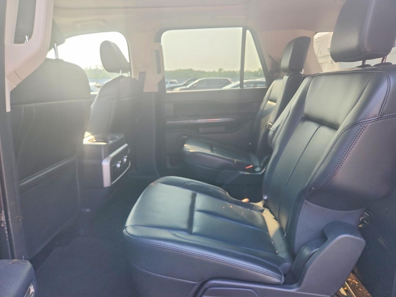 2023 Ford Expedition Max Xlt - zdjęcie 10