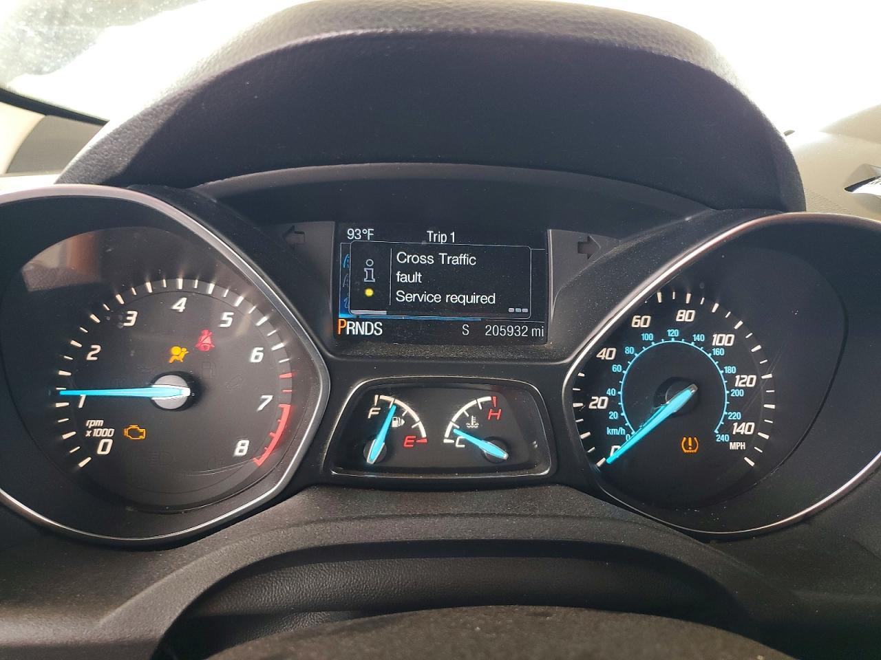 2014 Ford Escape Titanium - zdjęcie 9