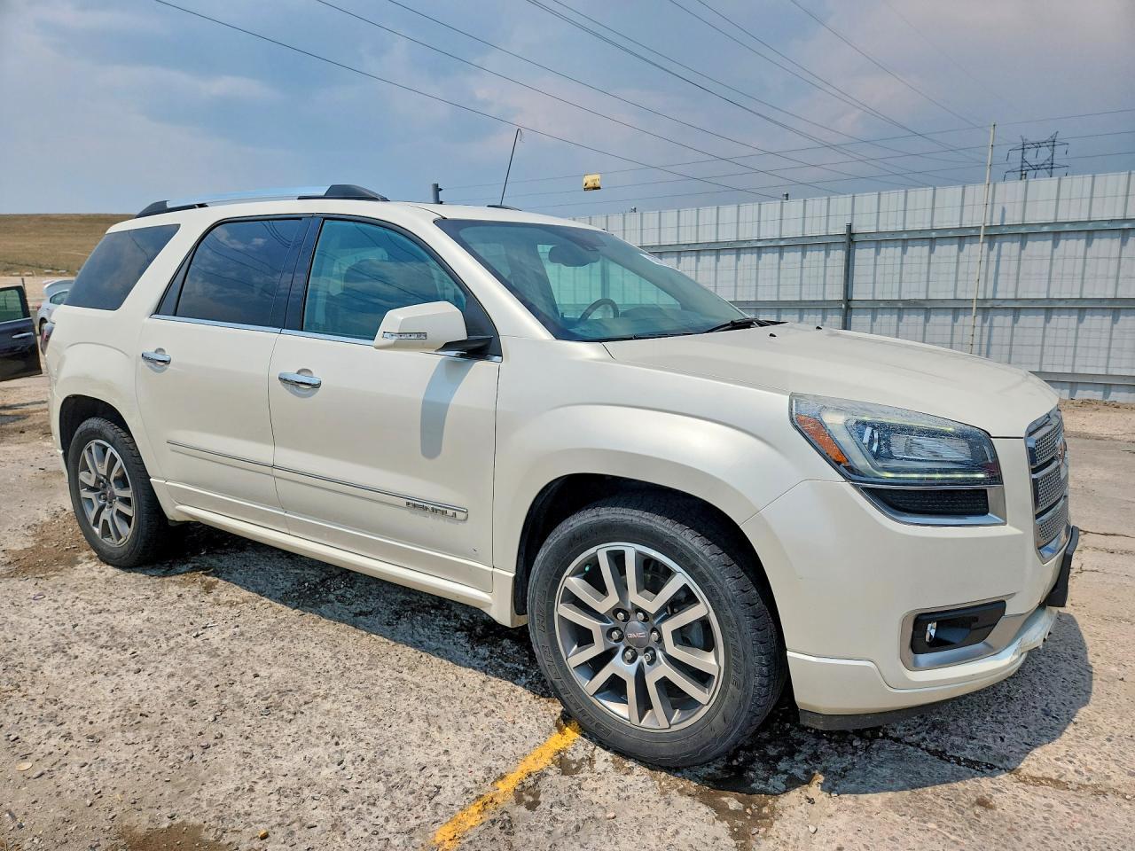 2014 GMC Acadia Denali - zdjęcie 4