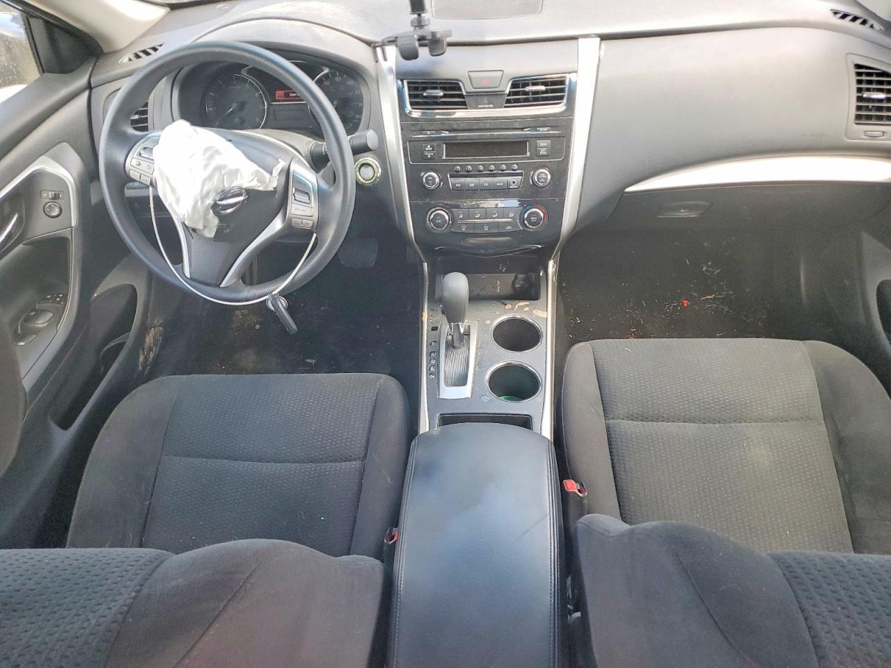 2015 Nissan Altima 2.5 S - zdjęcie 8