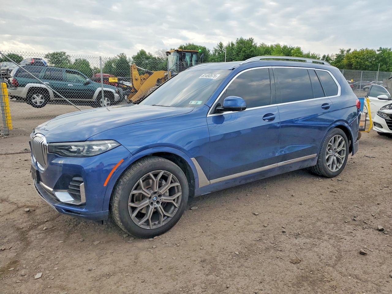 2020 BMW X7 xDrive40I - zdjęcie główne