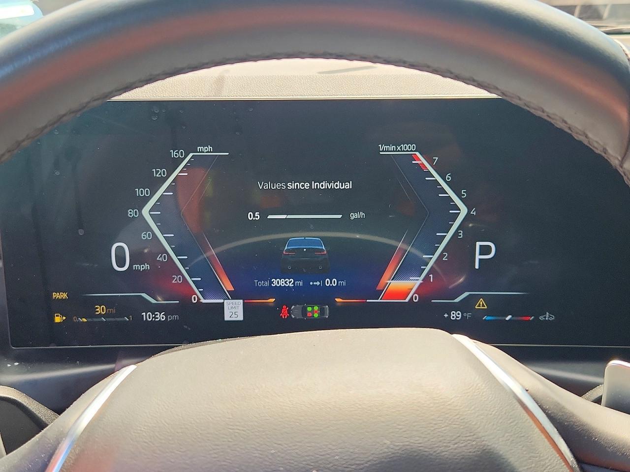 2024 BMW 330I - zdjęcie 9