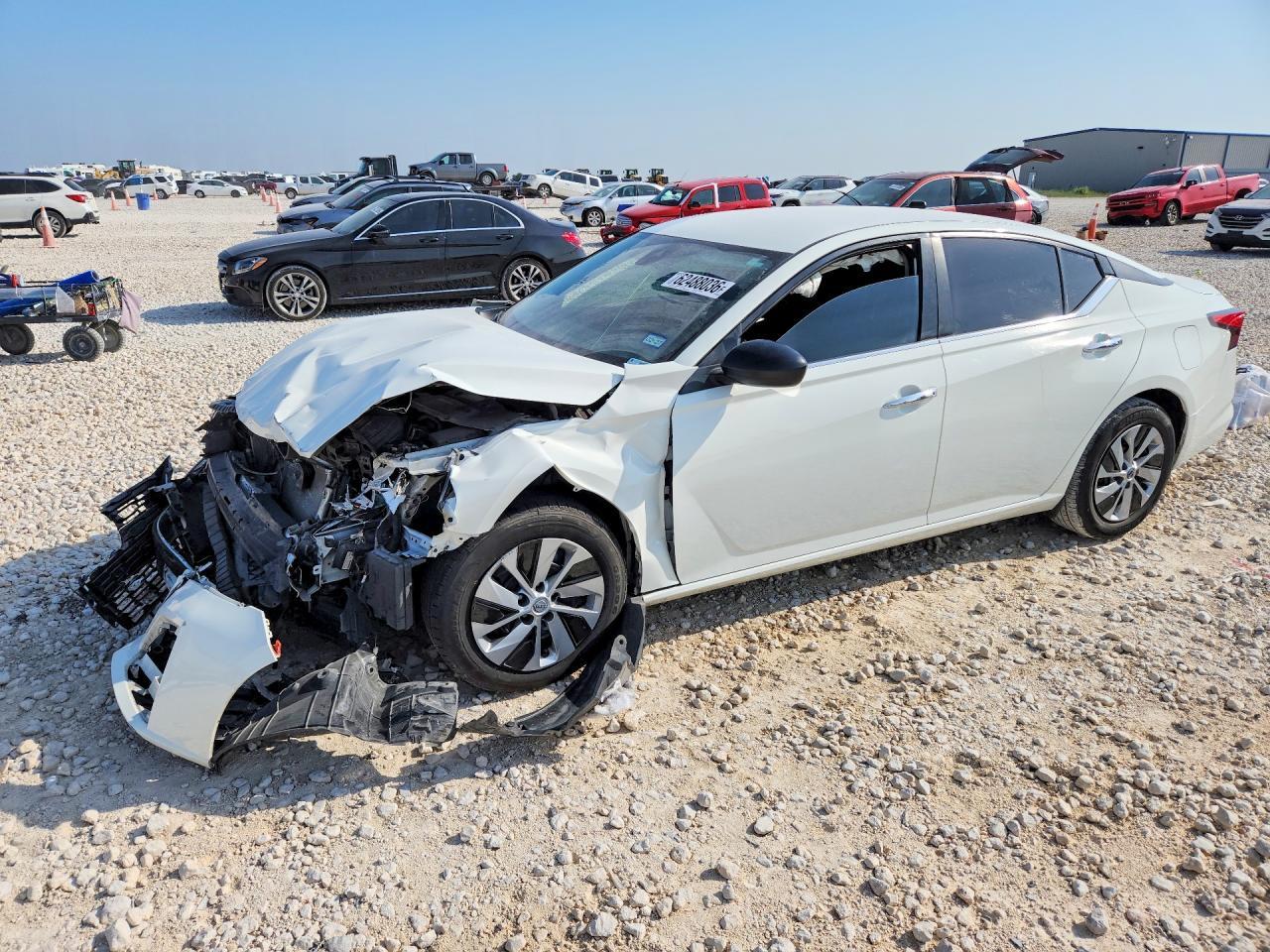 2024 Nissan Altima S - zdjęcie główne