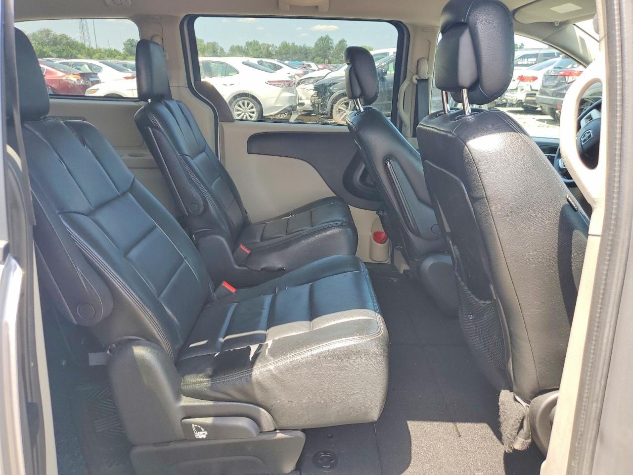 2014 Dodge Grand Caravan Se - zdjęcie 11