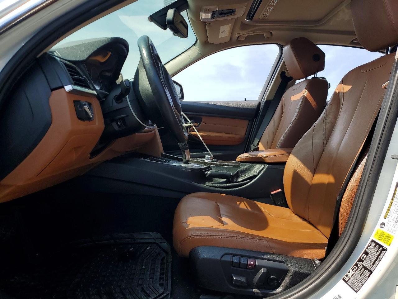 2013 BMW Seria 3 328i - zdjęcie 7