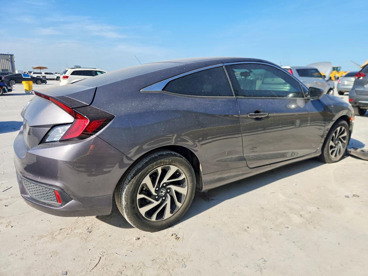 2018 Honda Civic Lx - zdjęcie 3