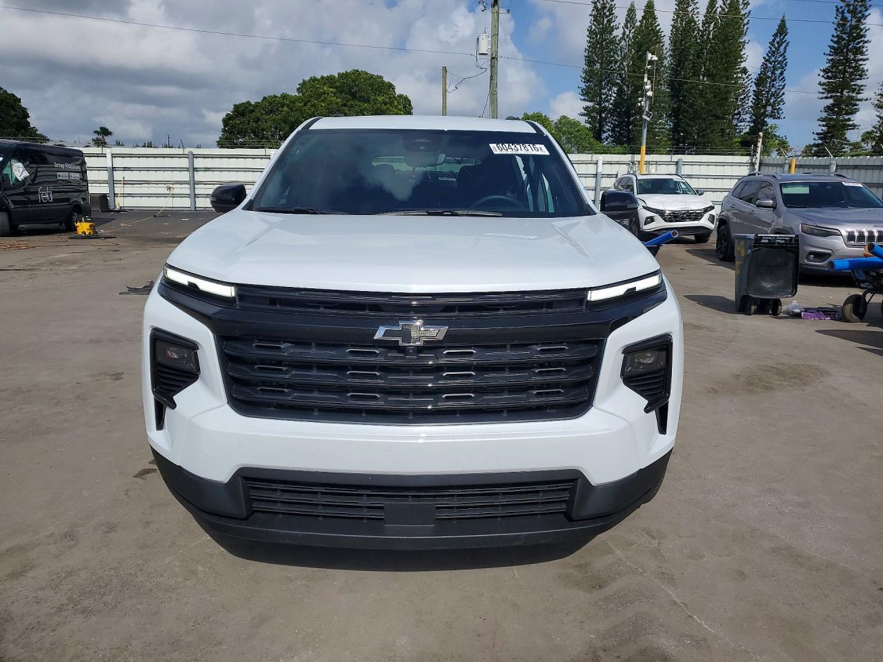 2026 Chevrolet Traverse Lt - zdjęcie 5