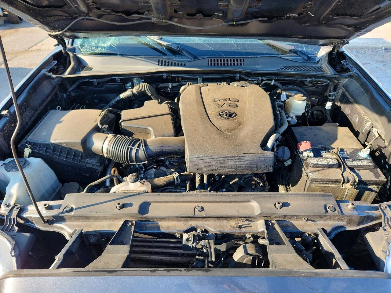 2020 Toyota Tacoma Sr V6 - zdjęcie 21