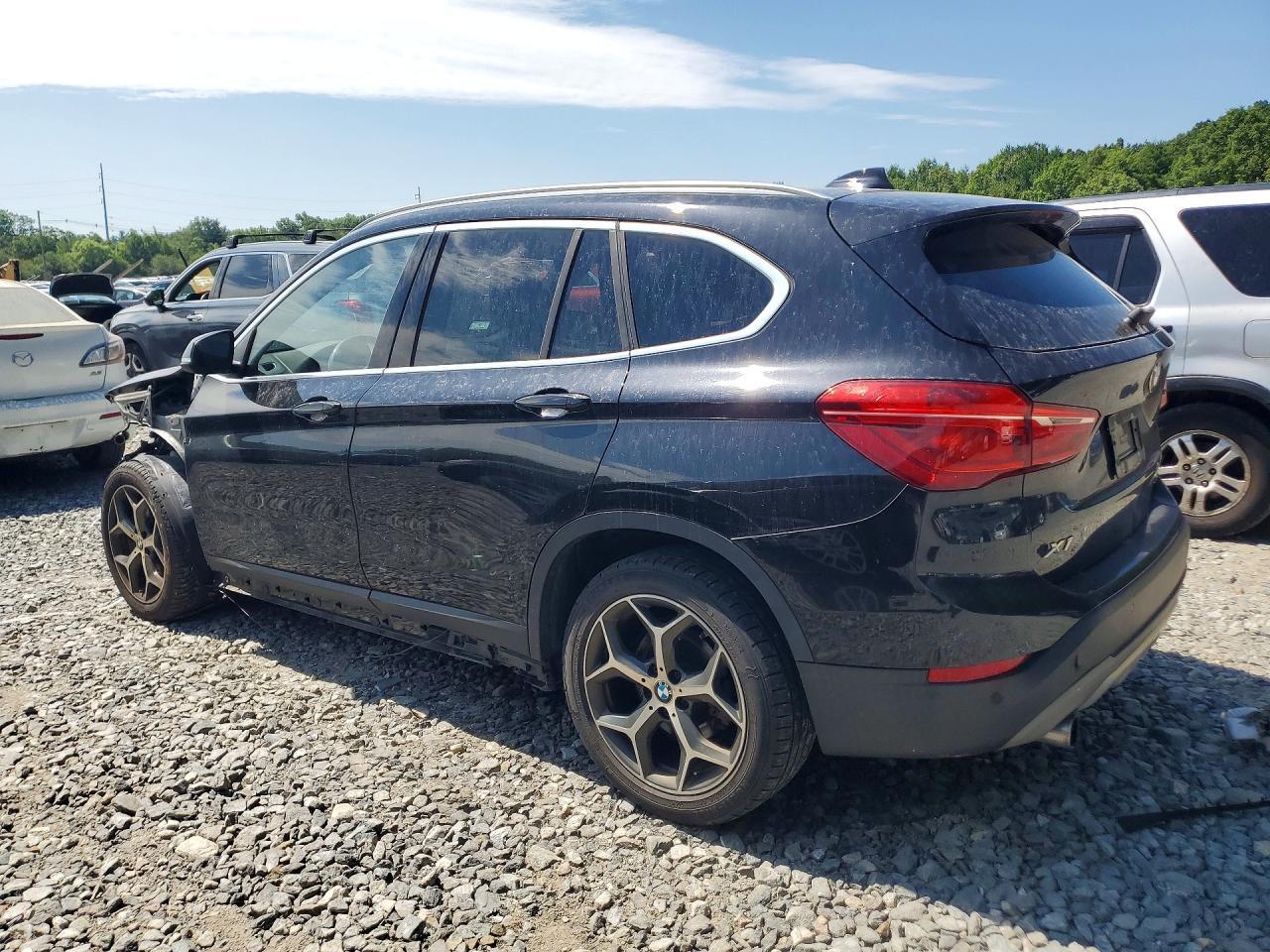 2019 BMW X1 xDrive28I - zdjęcie 2
