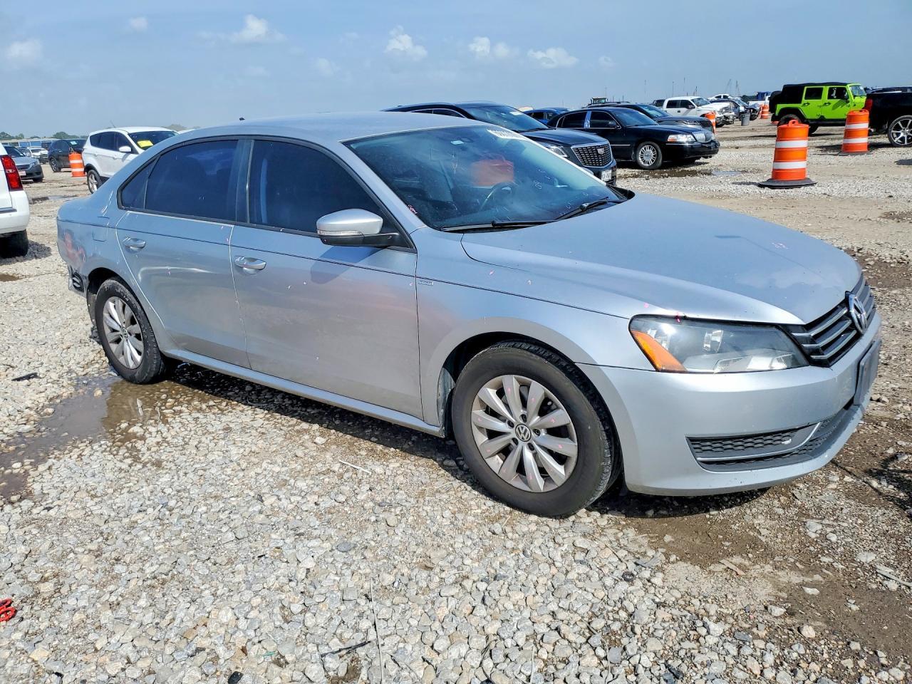 2015 Volkswagen Passat S - zdjęcie 4