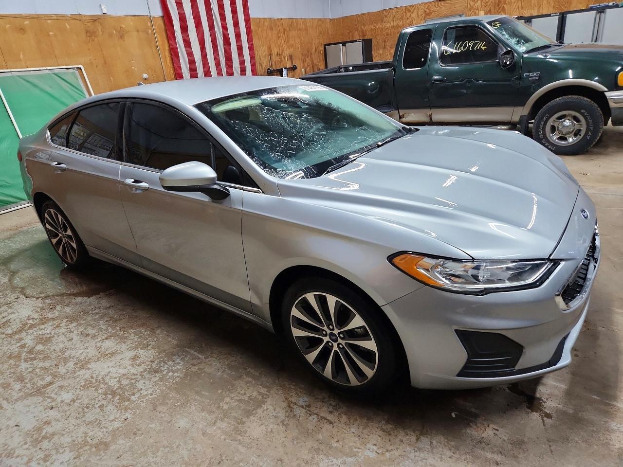 2020 Ford Fusion Se - zdjęcie 4