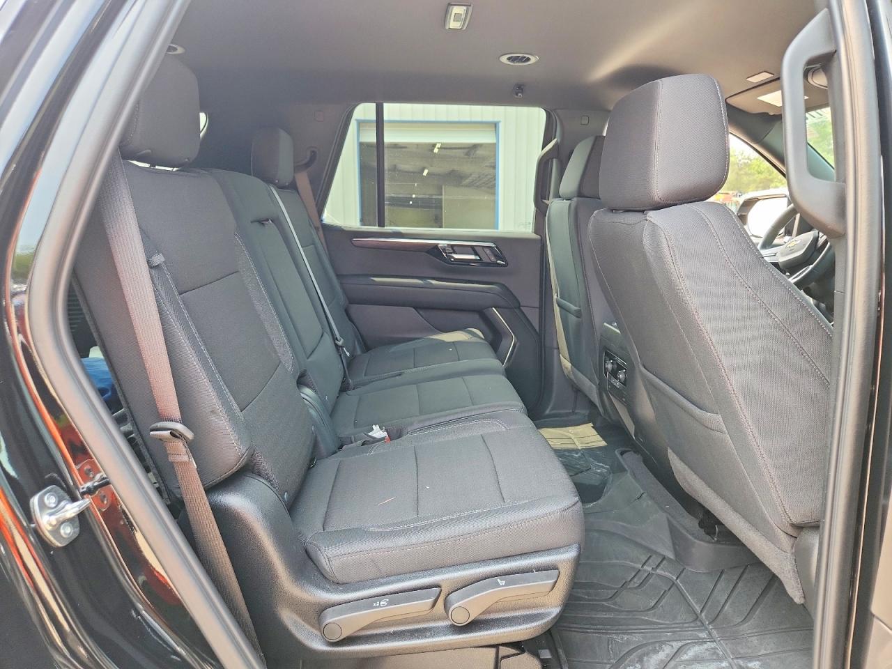 2025 Chevrolet Tahoe K1500 Ls - zdjęcie 11