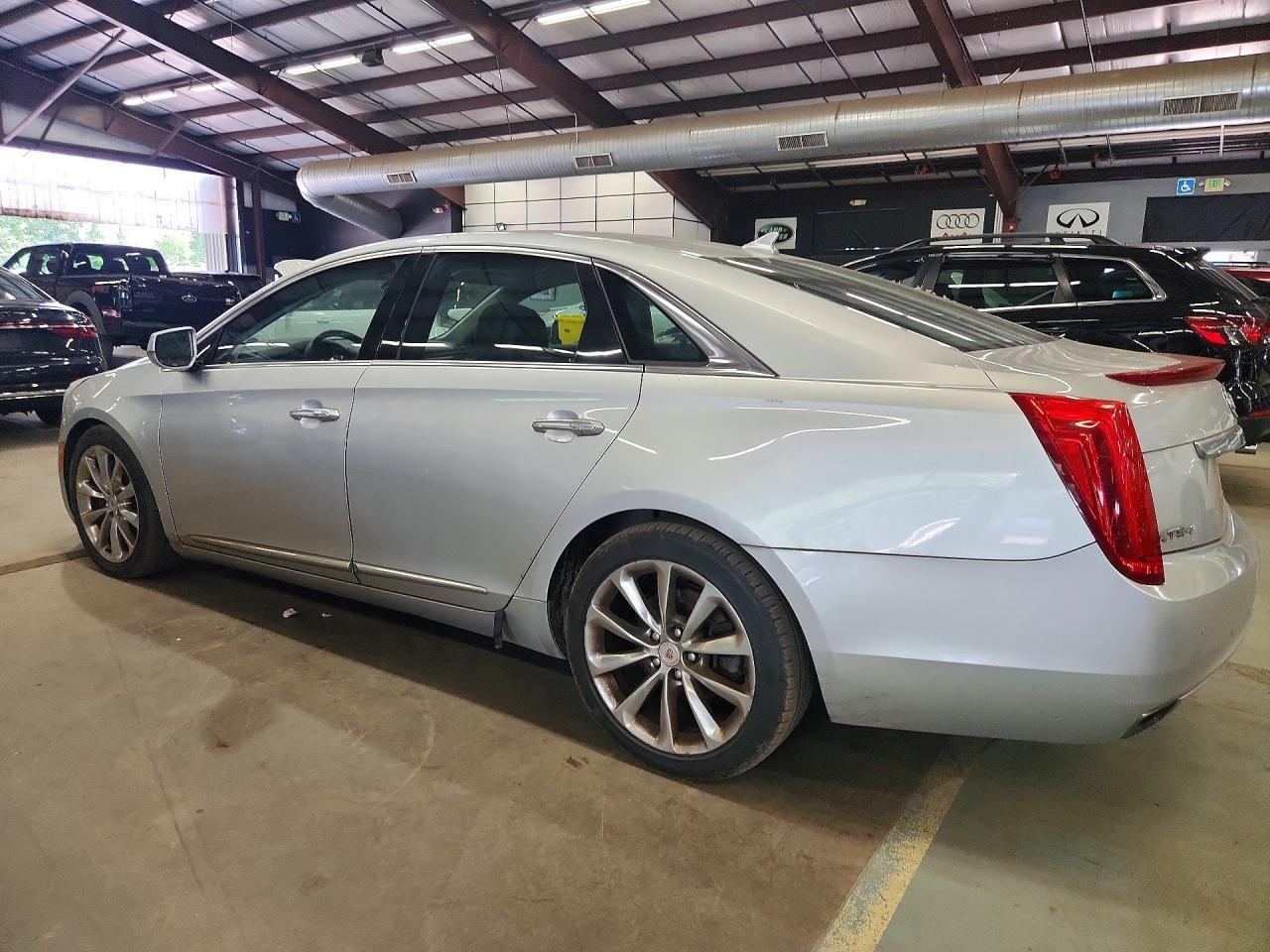 2013 Cadillac Xts Premium Collection - zdjęcie 2