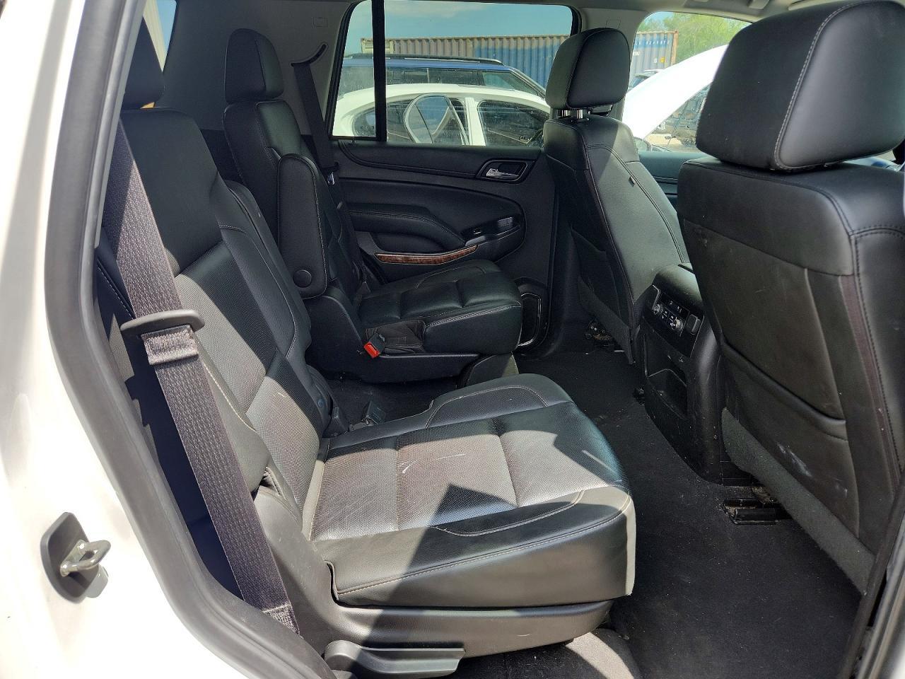 2019 Chevrolet Tahoe K1500 Premier - zdjęcie 11