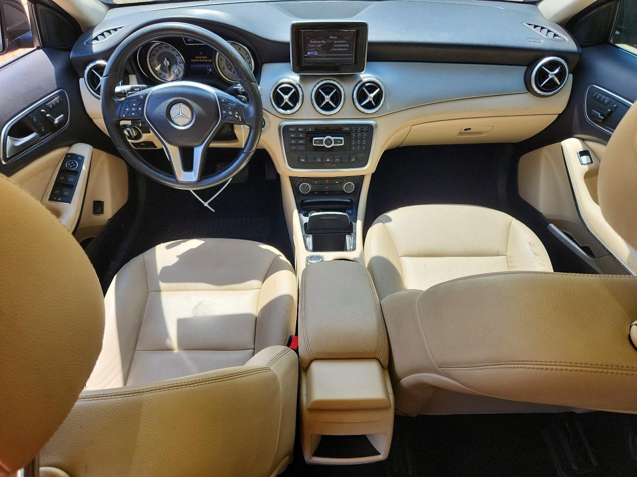 2015 Mercedes-Benz Gla 250 4Matic - zdjęcie 8