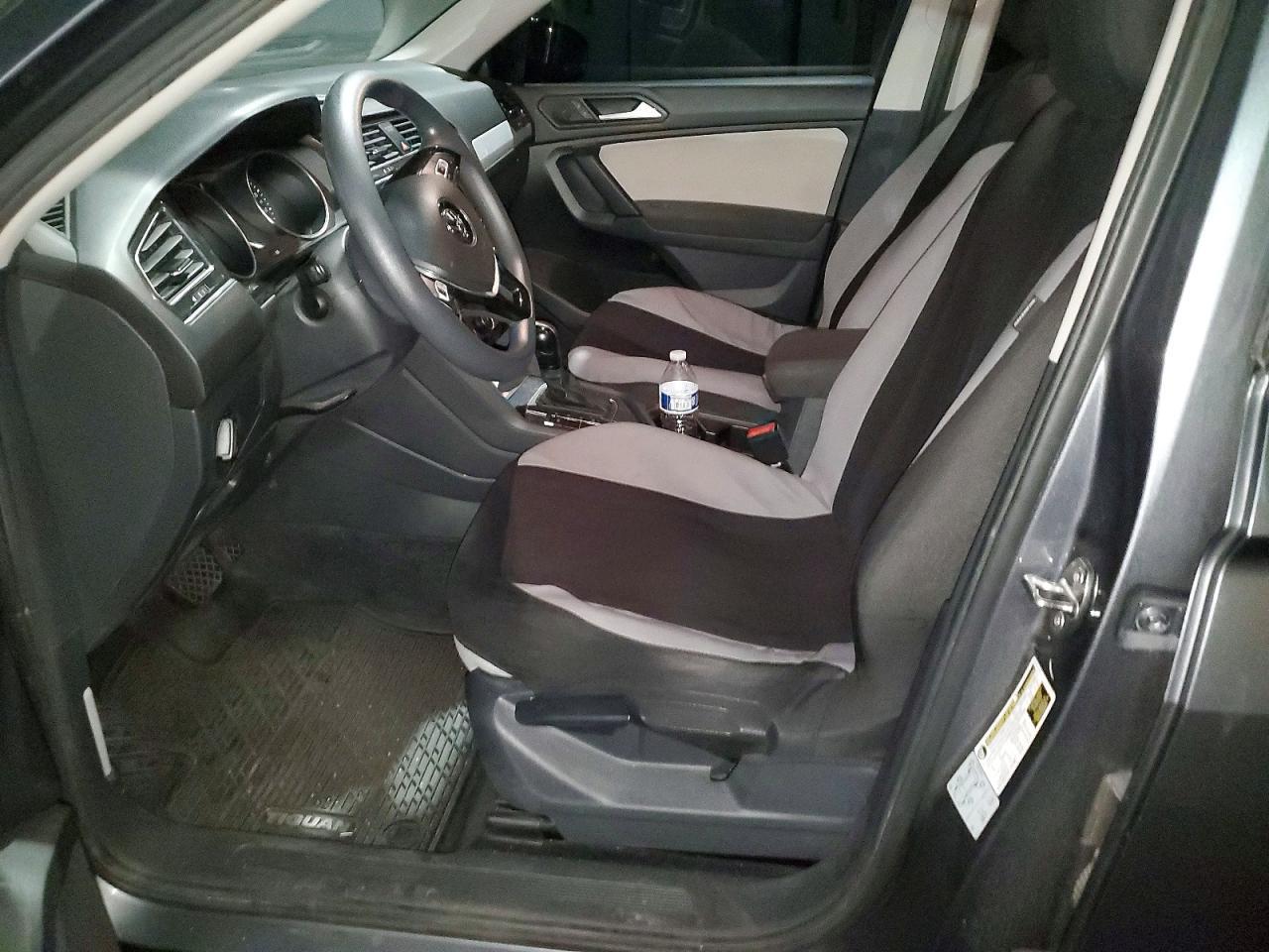 2021 Volkswagen Tiguan S - zdjęcie 7