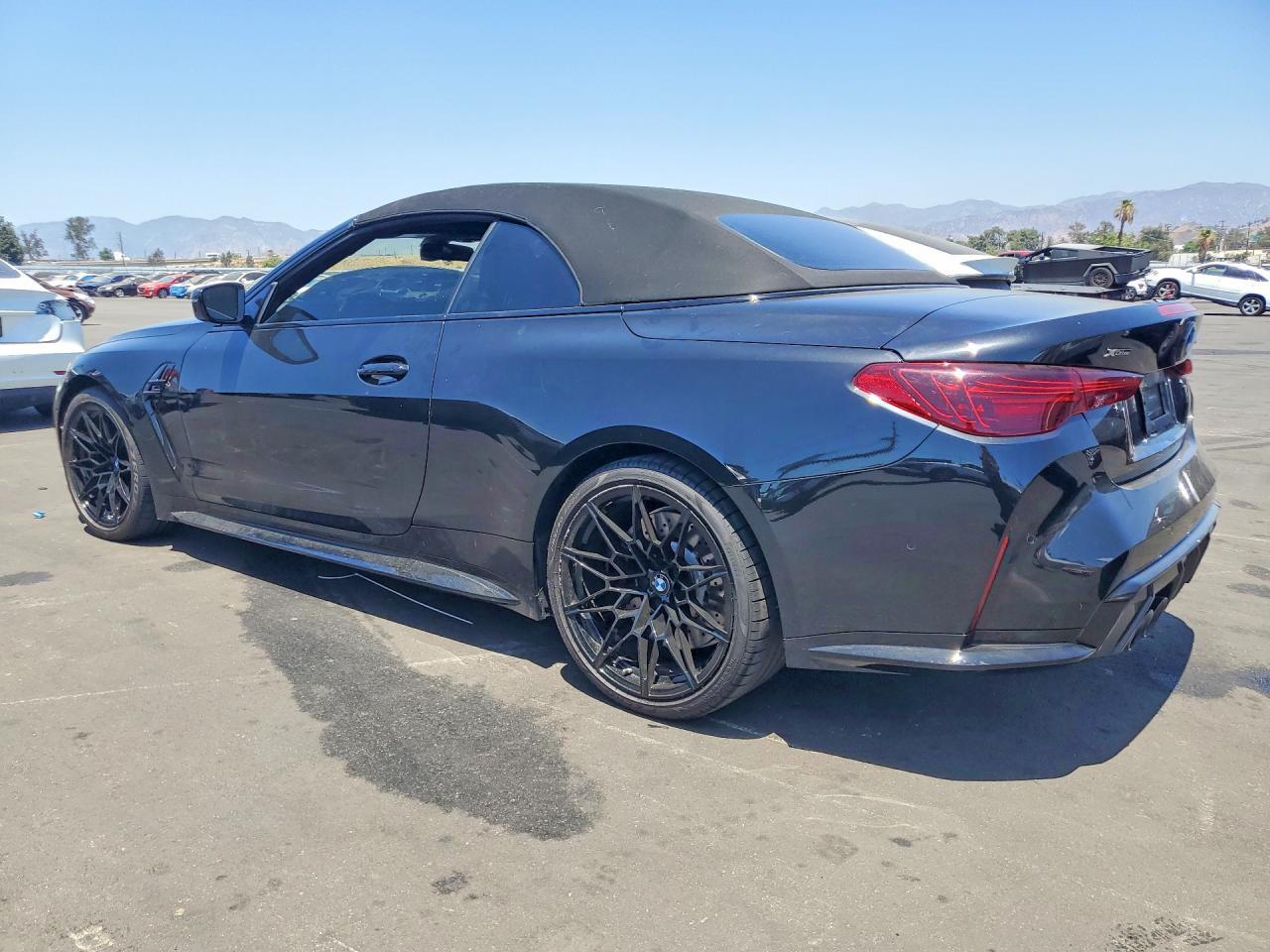 2025 BMW M4 Competition - zdjęcie 2