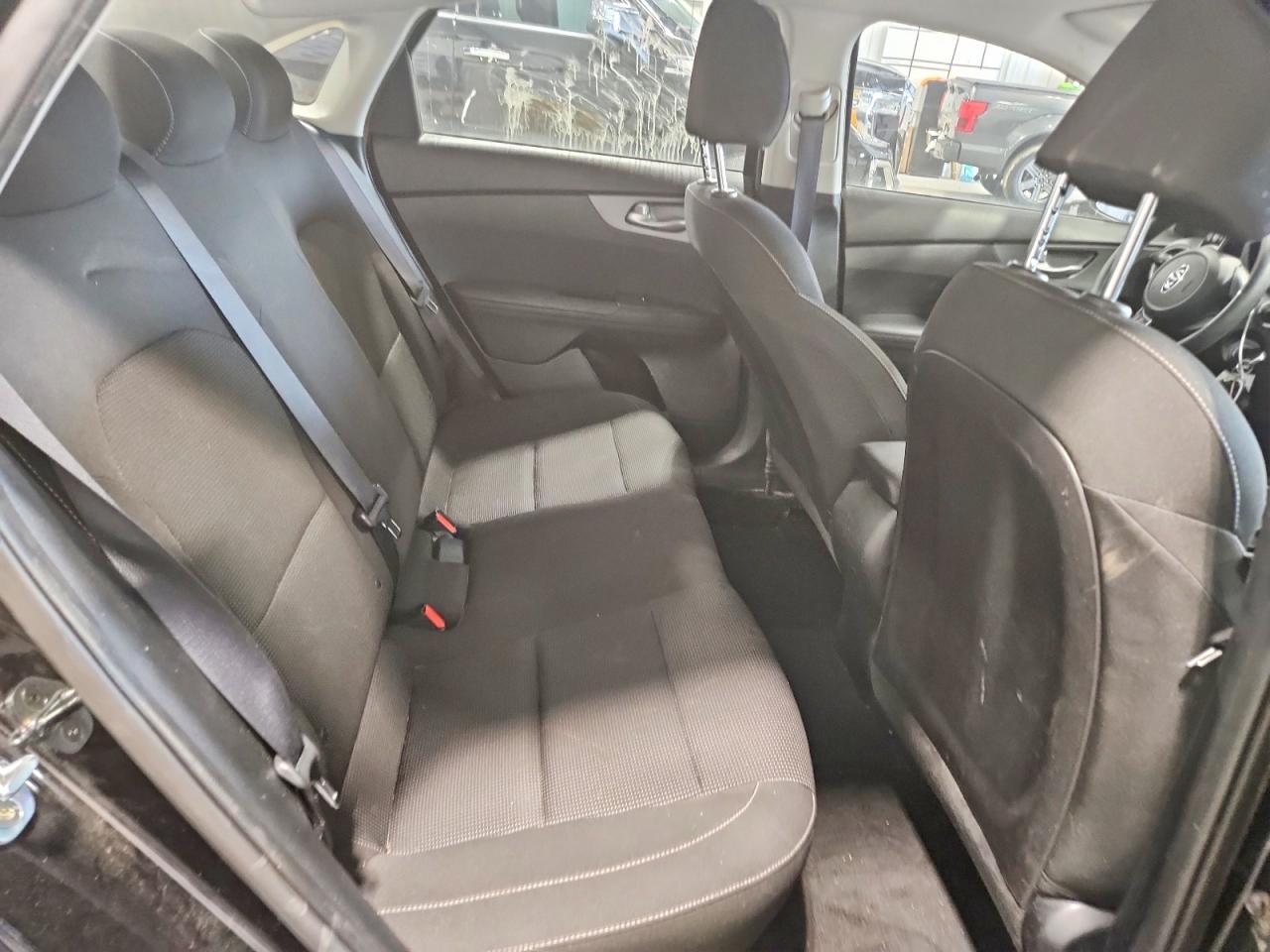 2020 Kia Forte Fe - zdjęcie 10