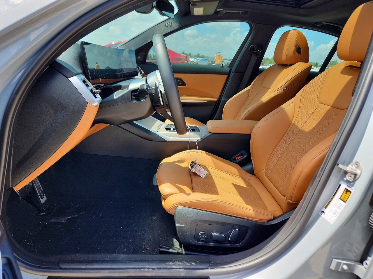 2025 BMW 330I - zdjęcie 7