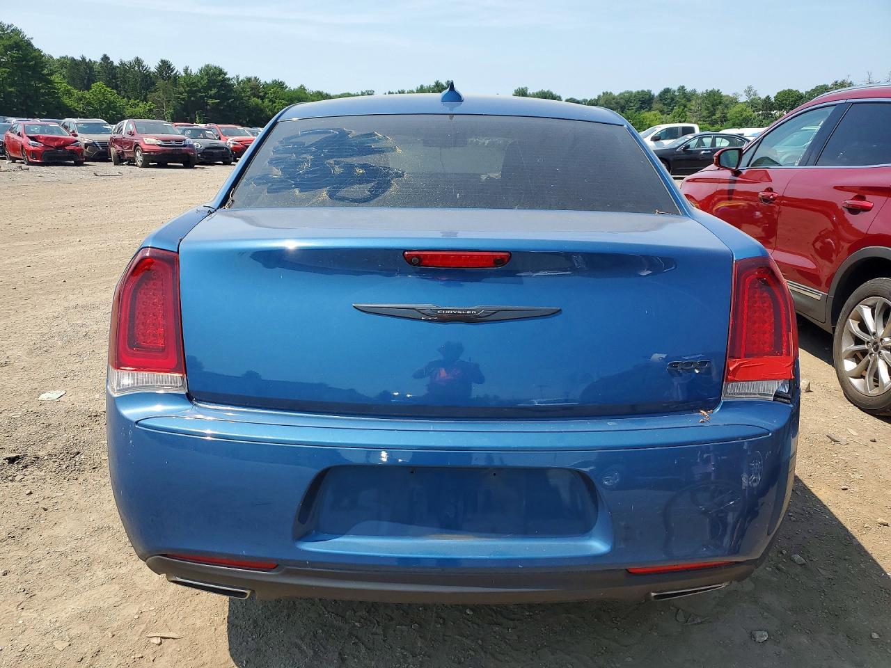 2021 Chrysler 300 Touring - zdjęcie 6