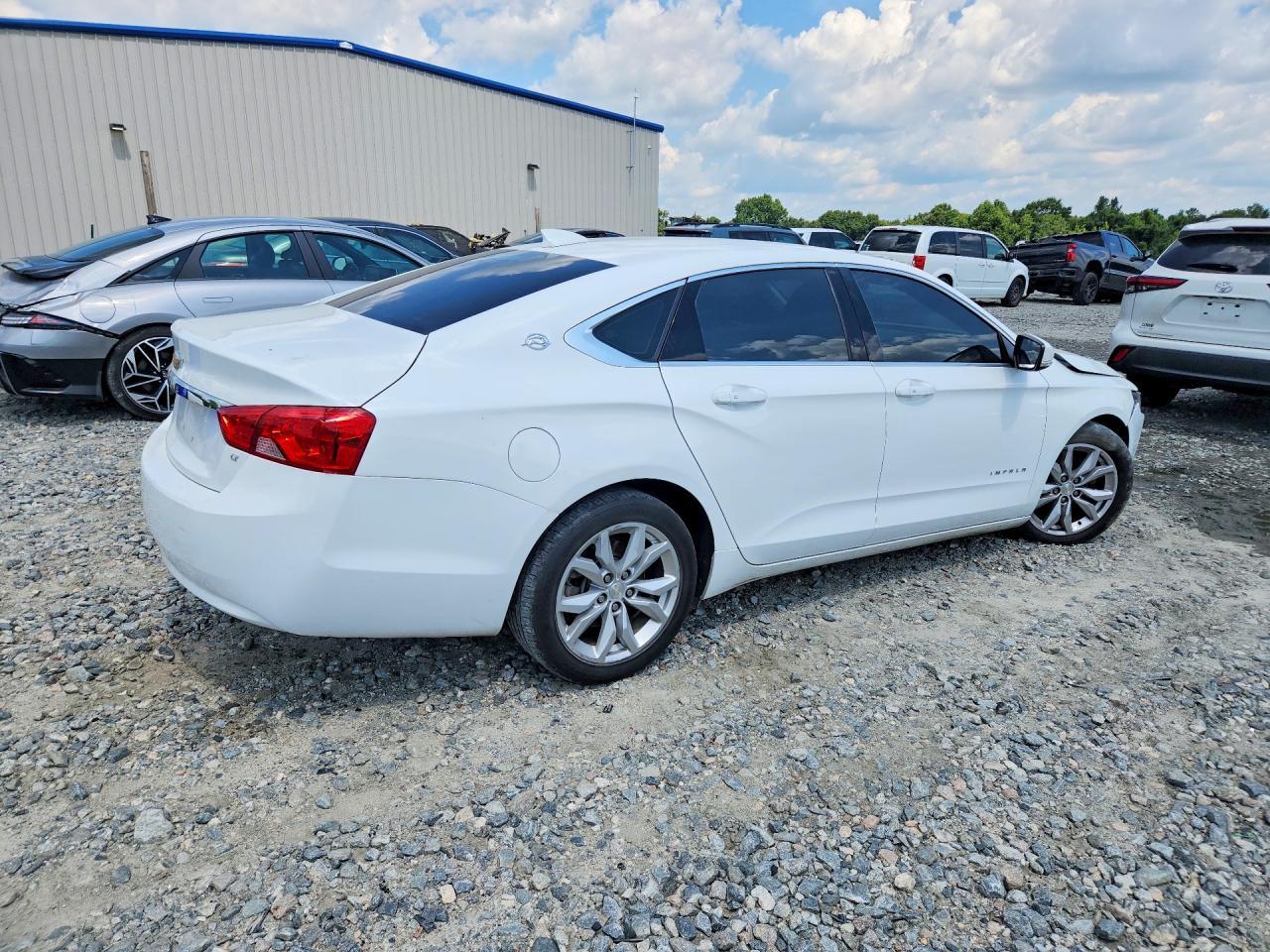 2019 Chevrolet Impala Lt - zdjęcie 3