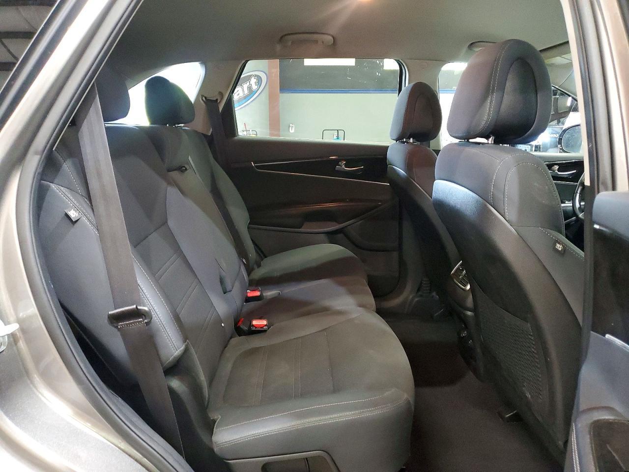 2016 Kia Sorento Lx V6 - zdjęcie 11