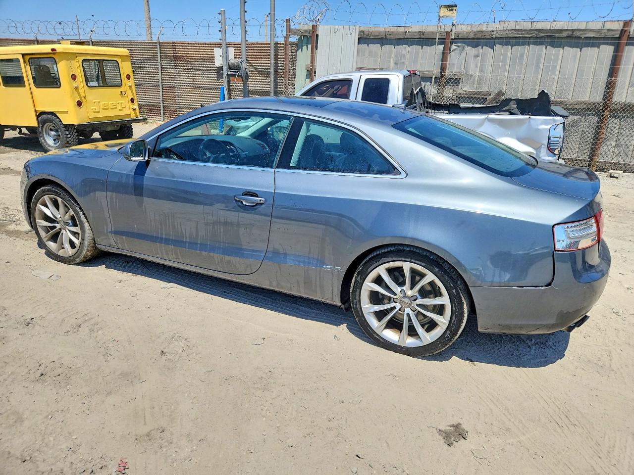 2013 Audi A5 Premium Plus - zdjęcie 2
