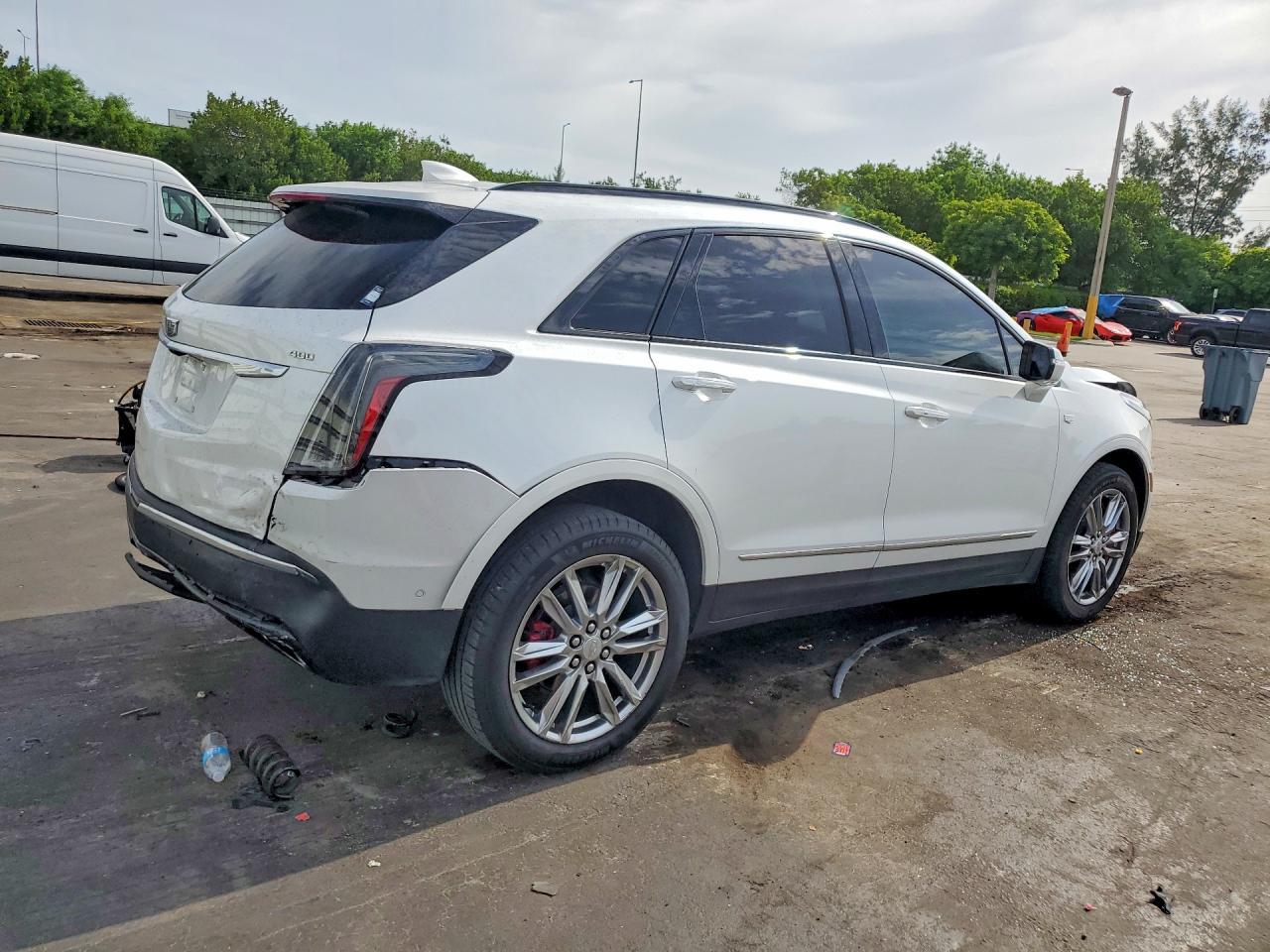 2024 Cadillac Xt5 Sport - zdjęcie 3