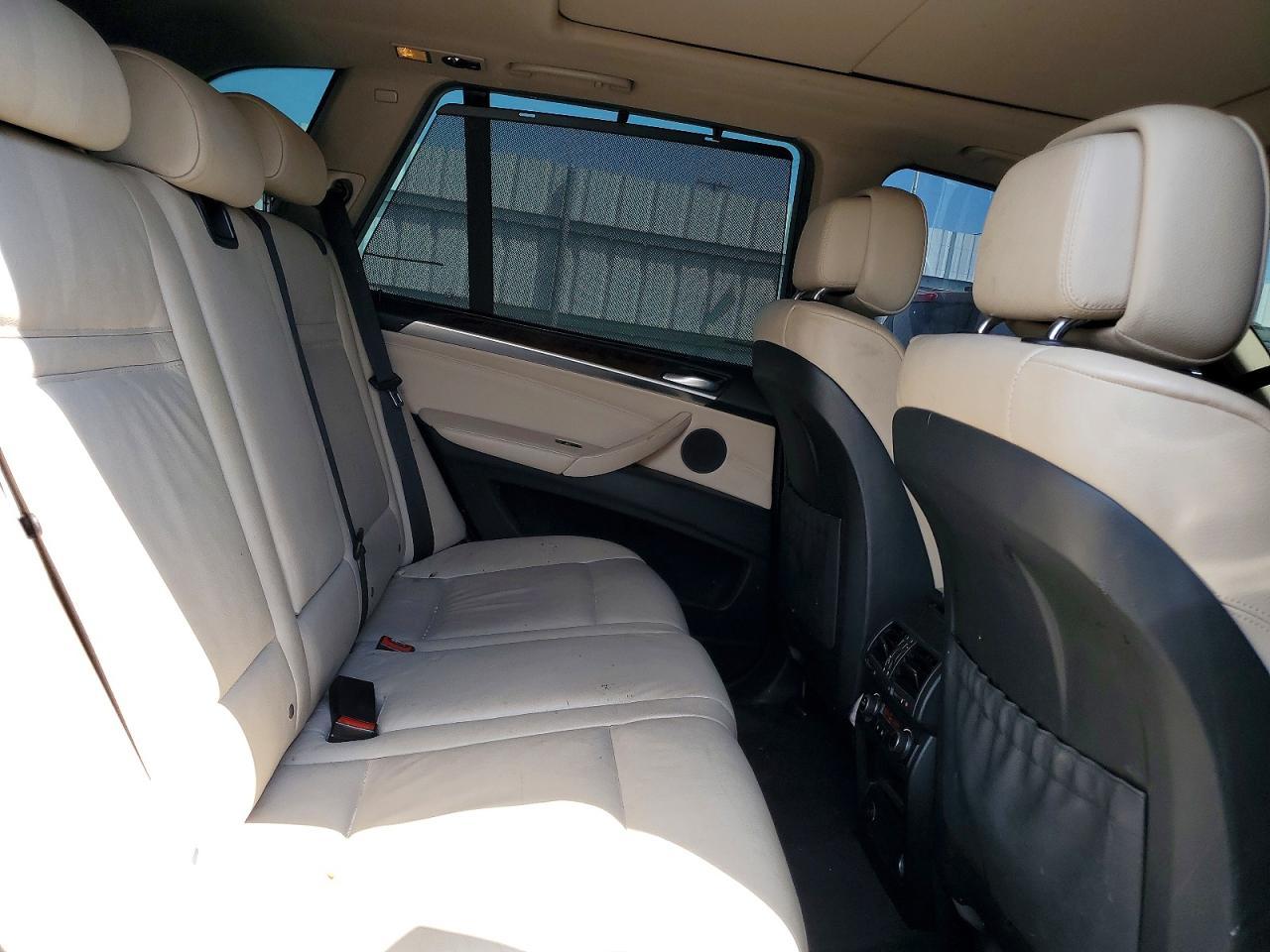 2013 BMW X5 xDrive35I - zdjęcie 11