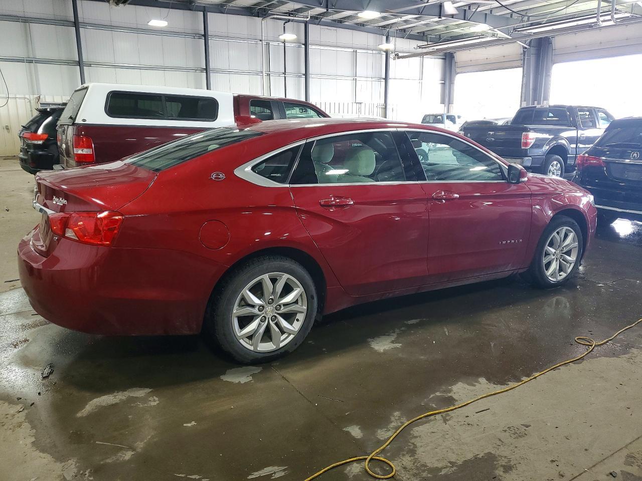 2018 Chevrolet Impala Lt - zdjęcie 3