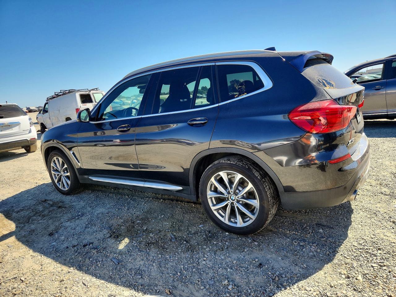 2019 BMW X3 Sdrive30I - zdjęcie 2