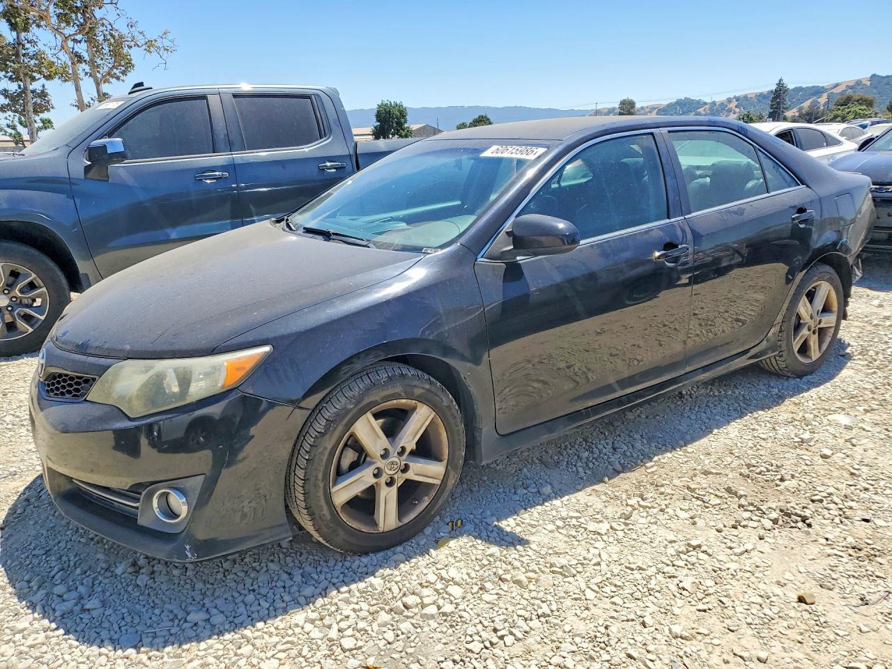 2013 Toyota Camry Se - zdjęcie główne