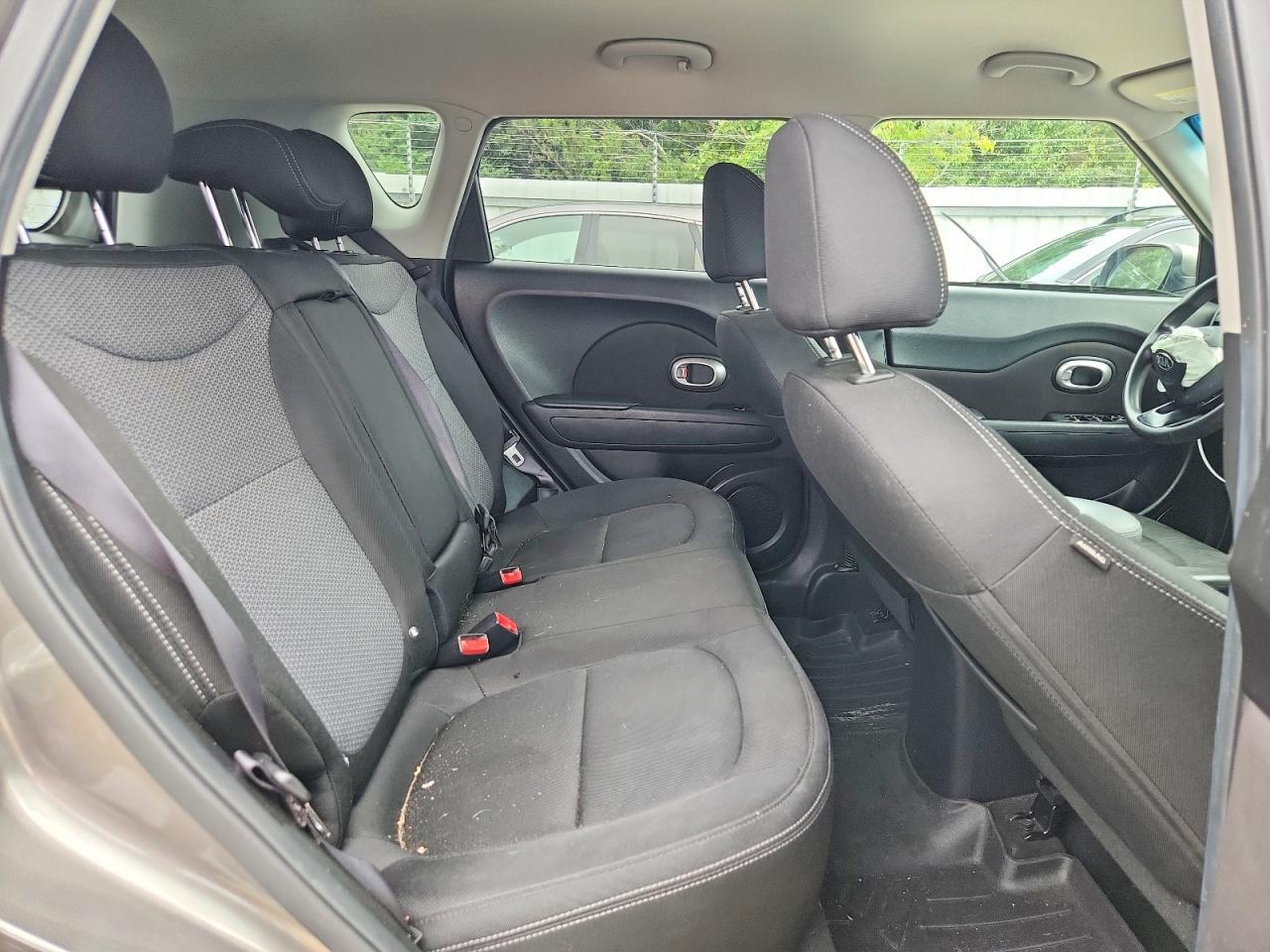2018 Kia Soul - zdjęcie 11