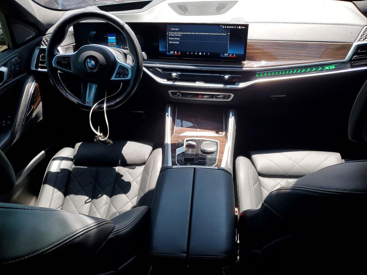 2025 BMW X6 xDrive40I - zdjęcie 8