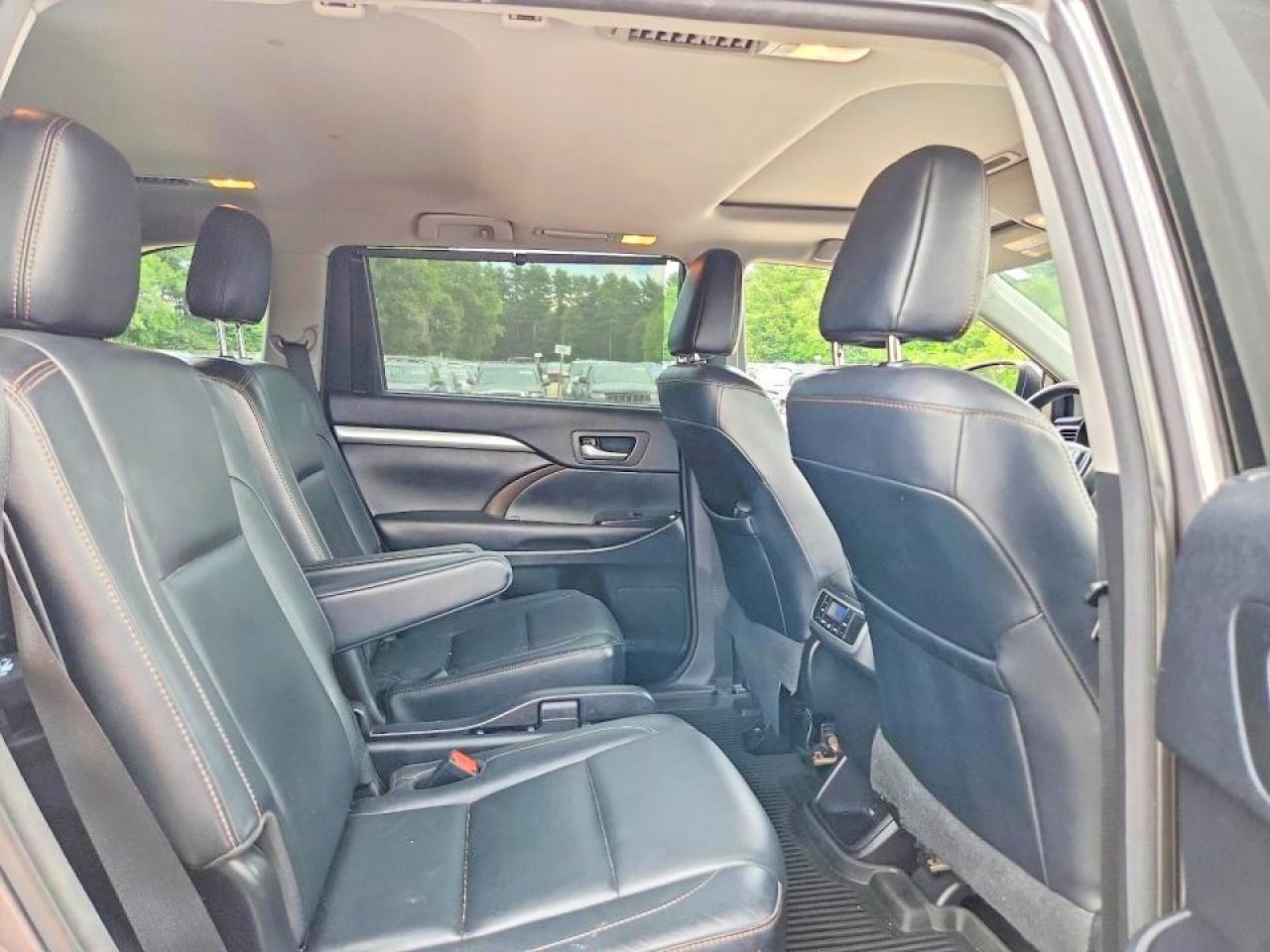2017 Toyota Highlander Xle - zdjęcie 11
