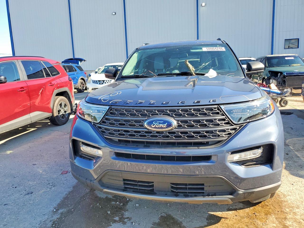 2021 Ford Explorer Xlt - zdjęcie 5