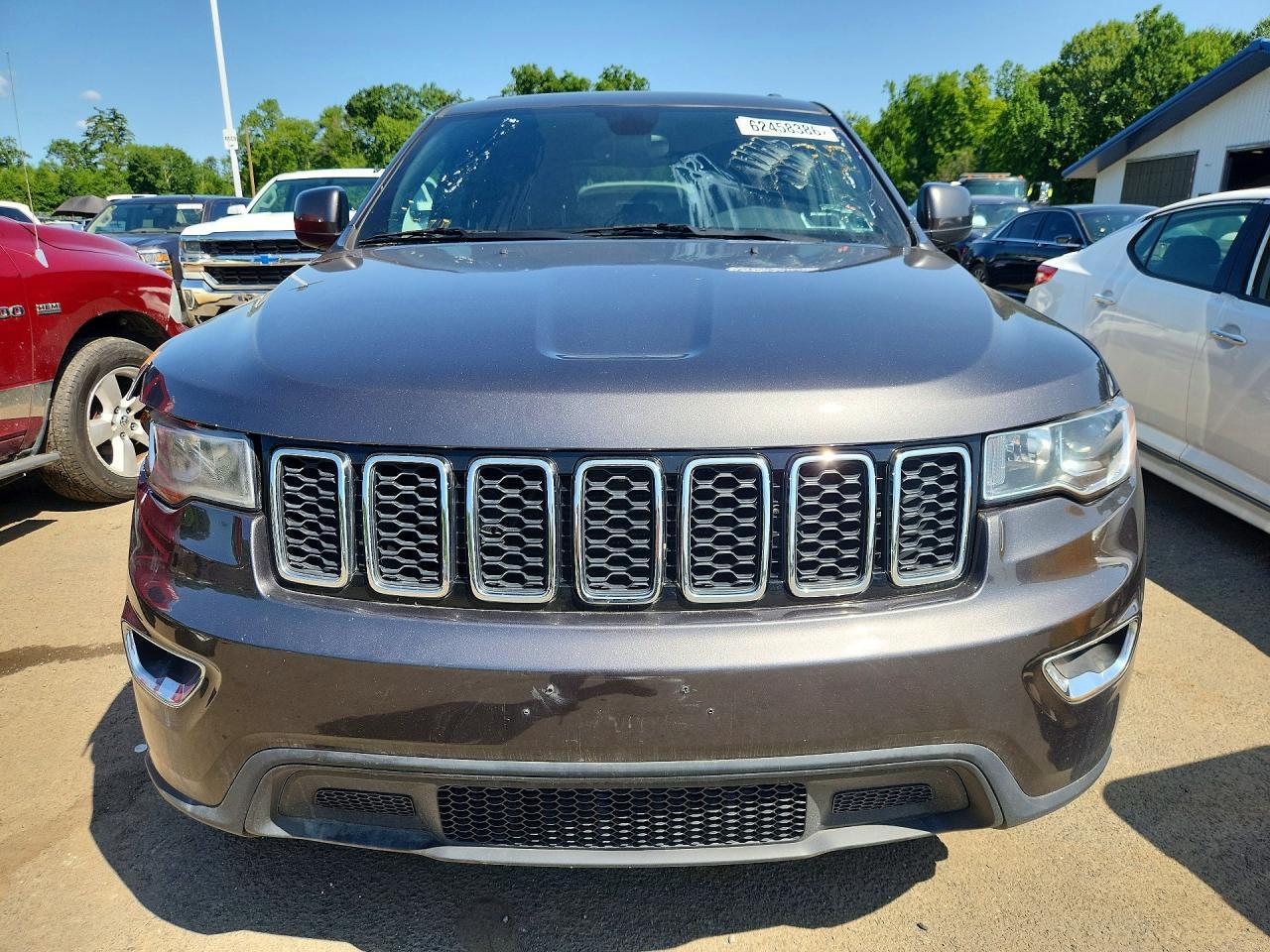 2017 Jeep Grand Cherokee Laredo - zdjęcie 5