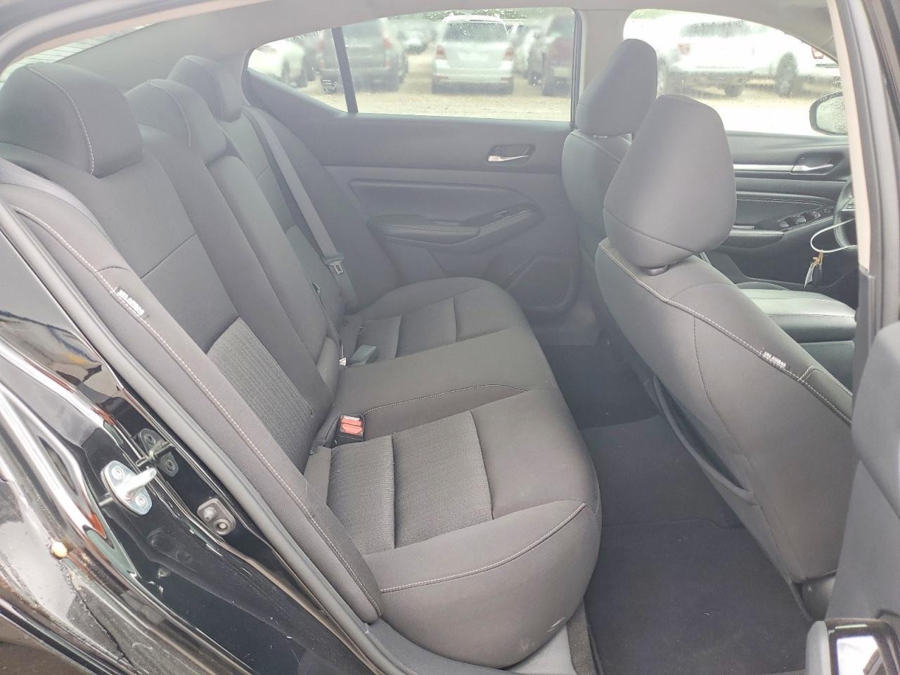 2021 Nissan Altima Sv - zdjęcie 10