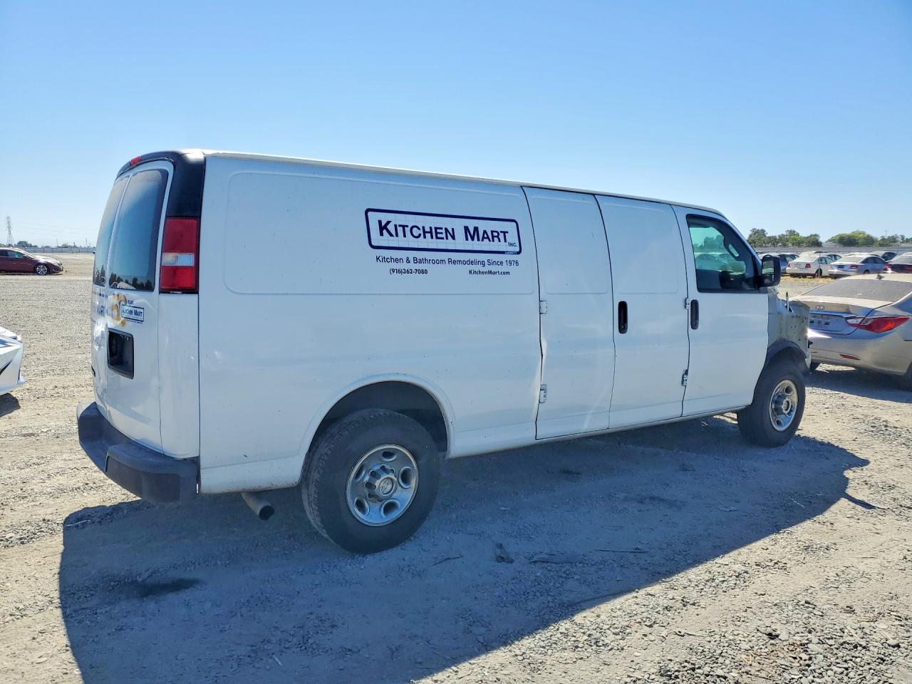 2016 Chevrolet Express G2500 - zdjęcie 3