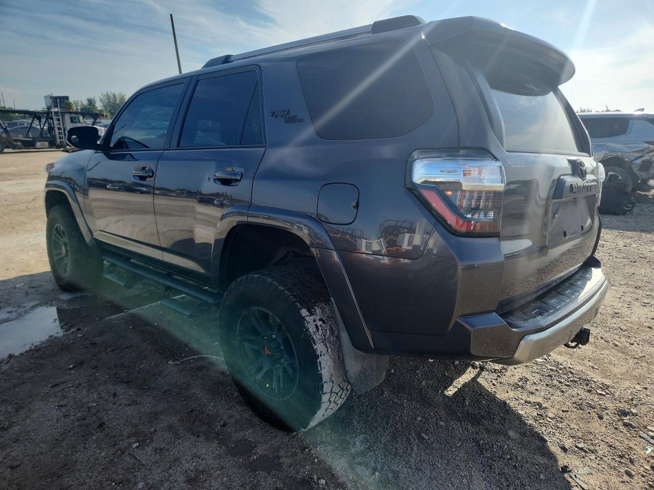 2017 Toyota 4Runner Trd Off-Road - zdjęcie 2