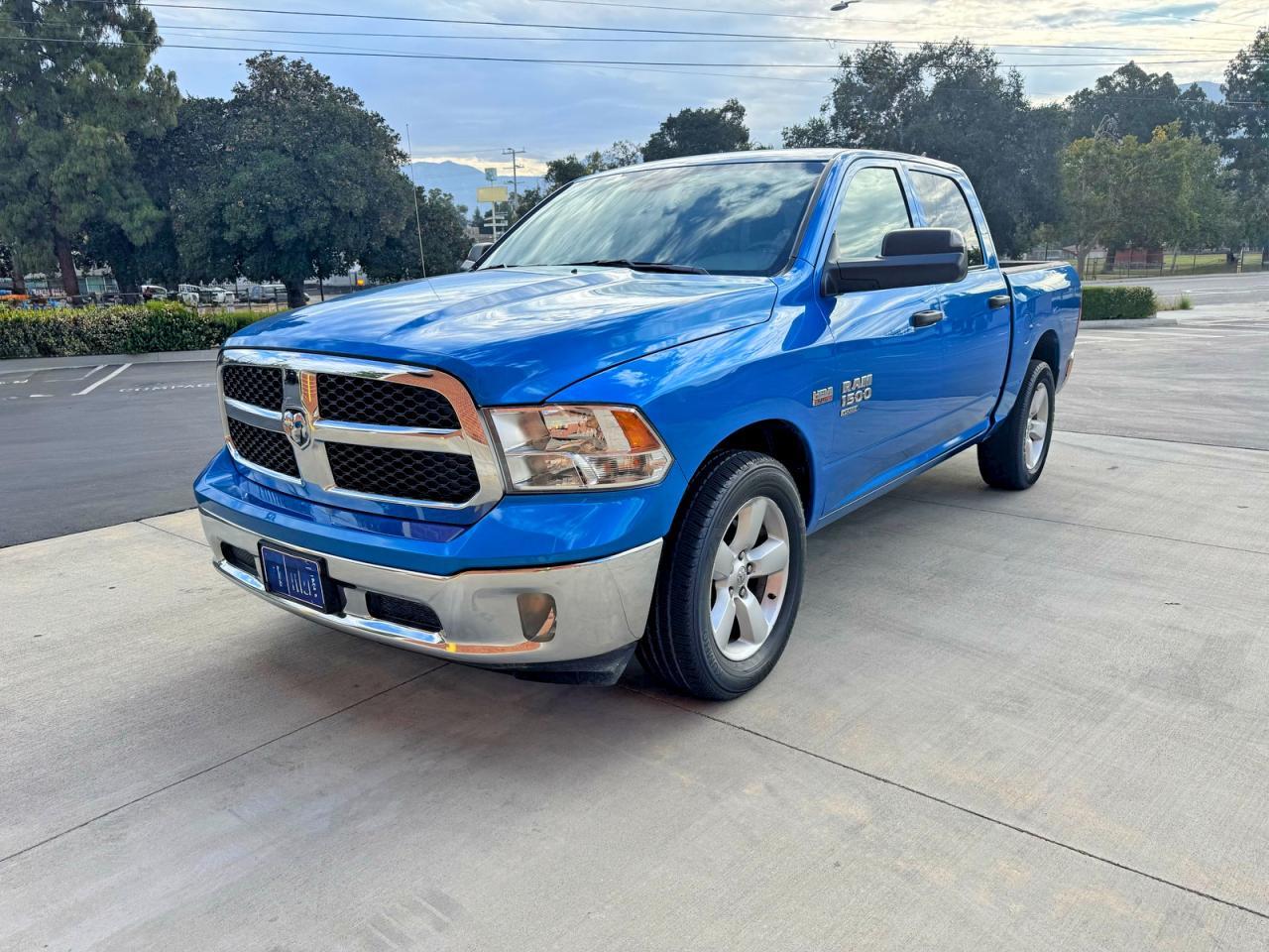 2024 Ram 1500 Classic Tradesman - zdjęcie 2
