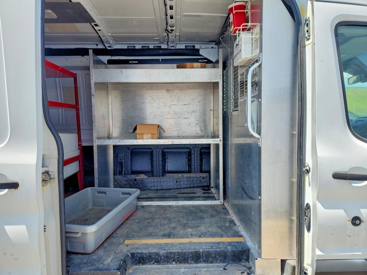 2016 Ford Transit T-150 - zdjęcie 11