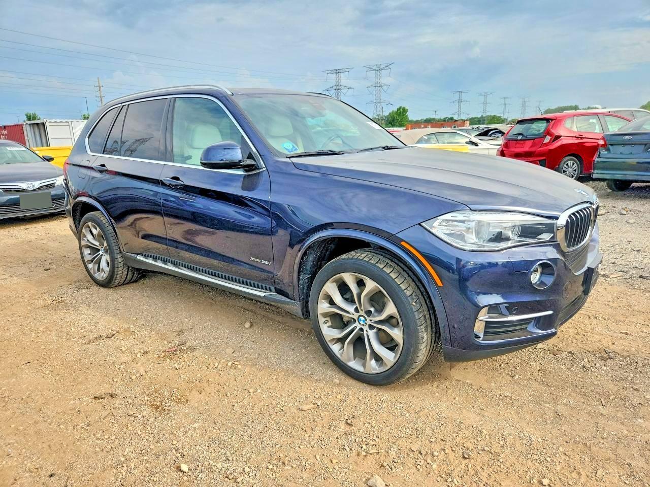 2017 BMW X5 xDrive35I - zdjęcie 4