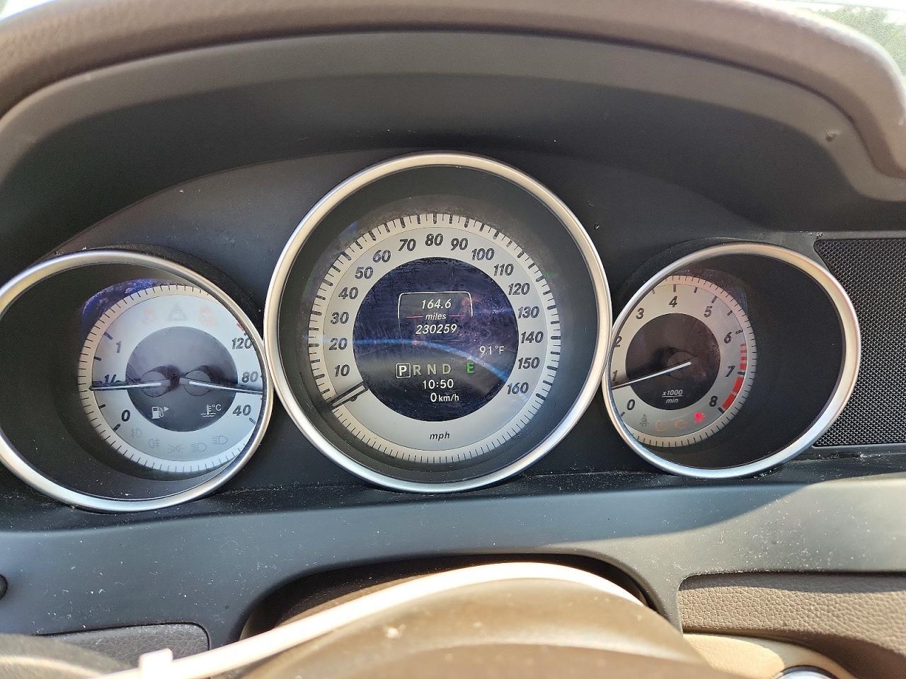 2014 Mercedes-Benz C 250 - zdjęcie 9